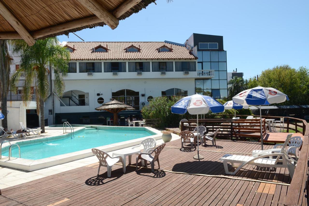 Hotel El Condado Вілья-Карлос-Пас Екстер'єр фото