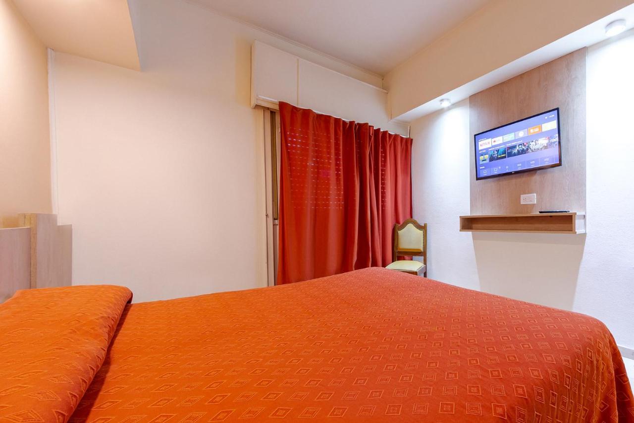 Hotel El Condado Вілья-Карлос-Пас Екстер'єр фото